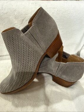 Lucky Brand Gray Suede Cutout Ankle Booties